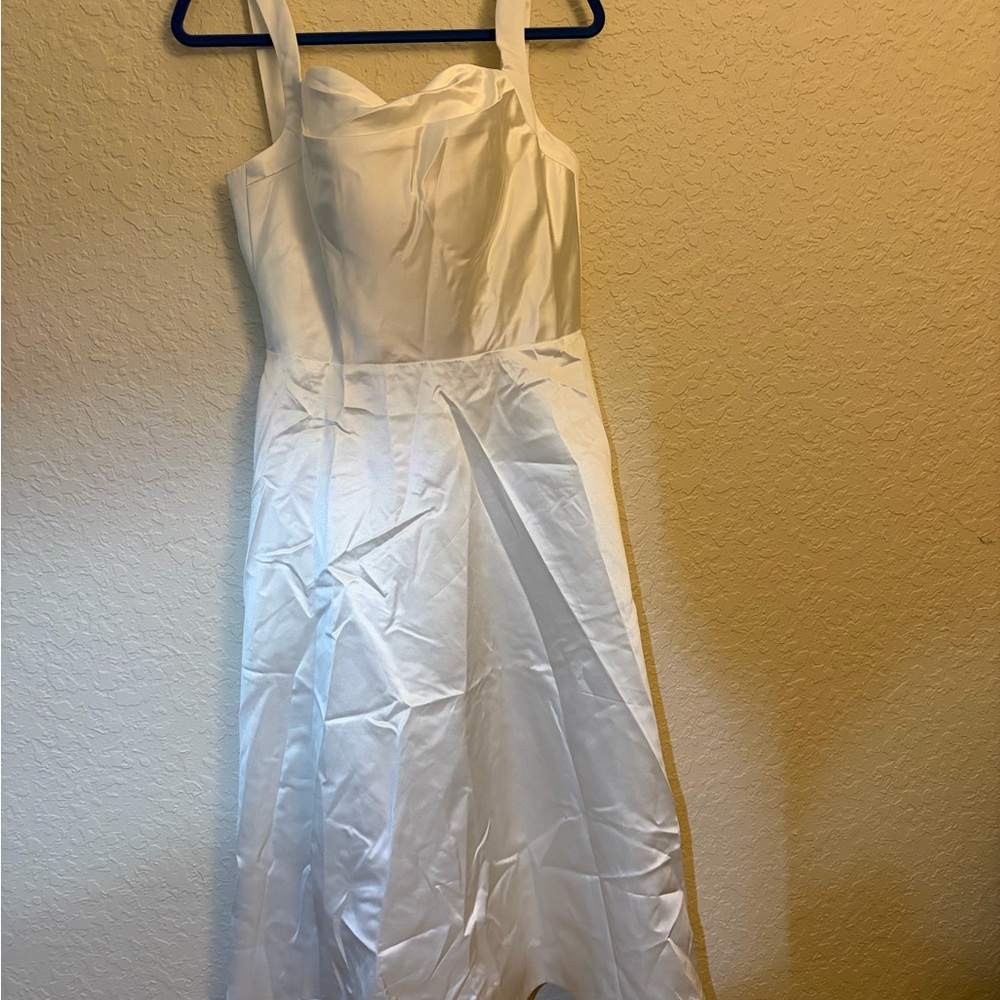 Elegant White Wedding Dress